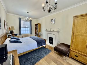 Photo 11- click for photo gallery